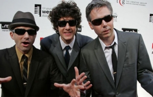 Новият албум на Beastie Boys излиза на 3 май