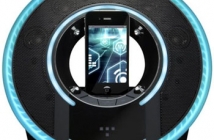 Влез в света на TRON с Light Disc за iPhone 