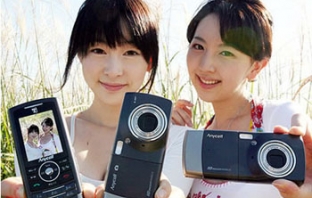 1.1 млрд. камерфони на пазара през 2011-а