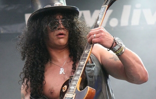 Slash издава нов солов албум през пролетта на 2012