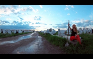 Гери Турийска с хорър стилистика в дебютния клип Uh Ah Oh на Rubikub (Видео)