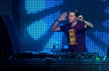 Спечели покана за партито на Tiësto на Solar Summer Festival 2011 с Avtora.com!