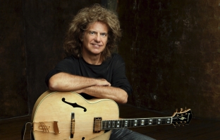 Концертът на Pat Metheny ще е на 22 октомври заради изборите