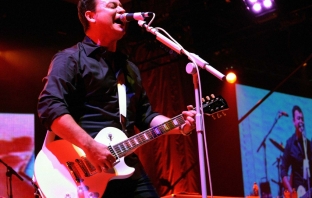 Manic Street Preachers издават нова best-of компилация Manic Street Preachers издават нова best-of компилация