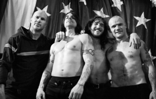 Red Hot Chili Peppers били пред разпадане след напускането на Джон Фрушанте