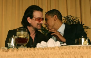 Bono натрупа 1 милиард долара благодарение на Facebook