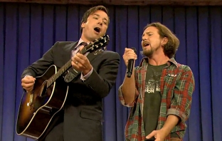 Pearl Jam пуснаха чисто ново парче за безплатен даунлоуд (Видео)