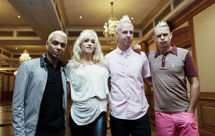 No Doubt отложиха рилийза на новия си албум за 2012 г.