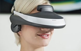 Sony Personal 3D Viewer: Портативно 3D кино? Sony пак избиха рибата!