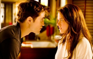 Чуй хита A Thousand Years на Christina Perri от саундтрака на The Twilight Saga: Breaking Down Part 1!