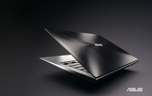 Asus Zenbook - подражанието като форма на възхищение