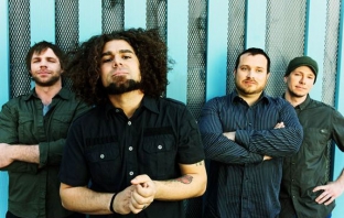 Coheed and Cambria останаха без D&B секция, Крис Пени предпочете Return to Earth