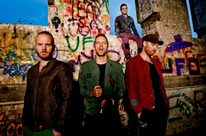 Coldplay с първия UK Top 40 No.1 сингъл на 2012 година