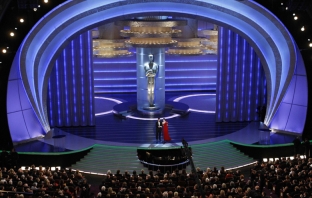 Киноакадемията обмисля ново място за церемонията на Оскарите 