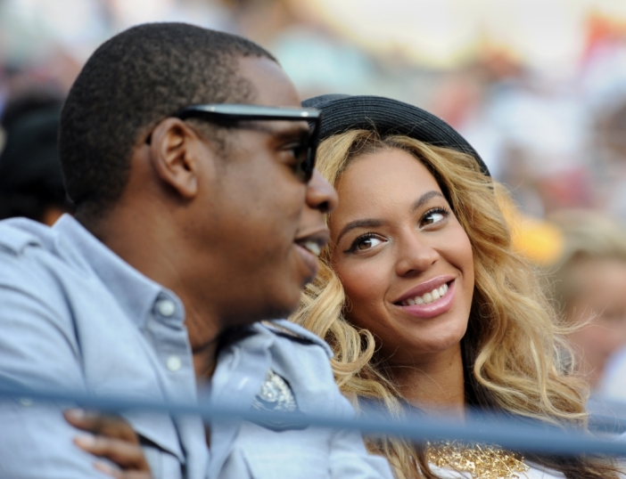 Jay-Z пусна парче с участието на новородената си дъщеря Blue Ivy Carter (Аудио)