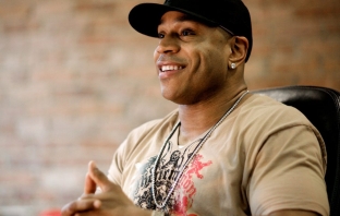 LL Cool J ще води церемонията на Grammy 2012  