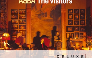Неиздавани записи на Abba излизат през април в The Visitors Deluxe Edition