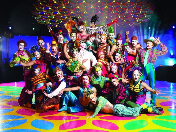 Магията Saltimbanco на Cirque du Soleil започва в София
