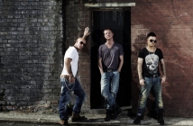 East 17 се завръщат с нов албум, вдъхновен от Kings Of Leon и U2 (Видео)