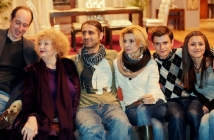 Филип Аврамов и лошата тъща се завръщат! "Домашен арест" отново в ефира на bTV
