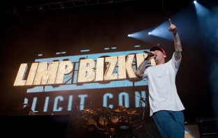 Limp Bizkit вече са колеги на Lil Wayne, подписаха с Cash Money