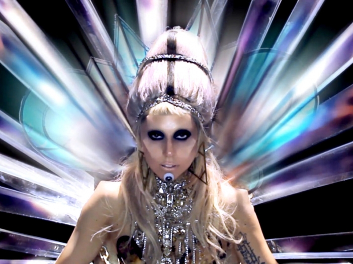 Lady Gaga ще дебютира на голям екран с "Мъже в черно 3"