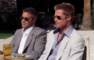 Брад Пит, Джордж Клуни и още холивудски звезди в про-гей постановката 