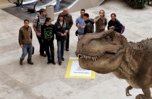 Искаш ли да нахраниш динозавър? Направи го с National Geographic Augmented Reality в Mall of Sofia