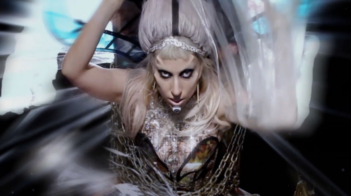 Lady Gaga е Кралицата на Twitter - 20 млн. "малки чудовища" следват звездата