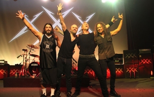 Metallica ще снимат 3D филм с Нимрод Антал (Predators)