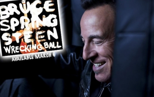 Виж кой печели албума Wrecking Ball на Bruce Springsteen с Avtora.com!