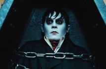 Джони Деп е неустоим вампир в Dark Shadows (Видео)