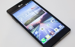 Новият LG Optimus 4X HD: смартфон с мощта на ноутбук