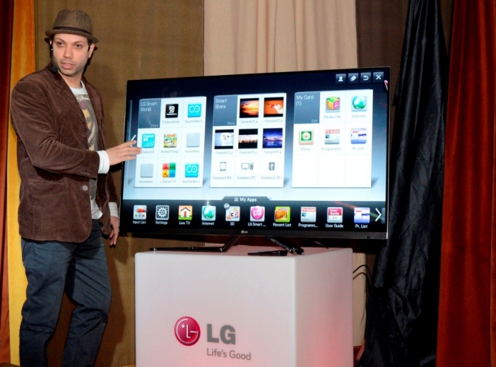 LG с ново портфолио от LED телевизори с подобрен дизайн и 3D възможности