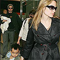 Angelina Jolie и Brad Pitt купиха над 20 домейна на името на дъщеря си