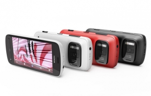 Nokia 808 PureView – камерафон с резолюция, която засрамва дори DSLR-ите
