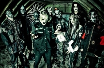 Slipknot издават best-of компилация с концертно DVD през юли