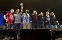 Фен на Pearl Jam избран да подготви техен сетлист