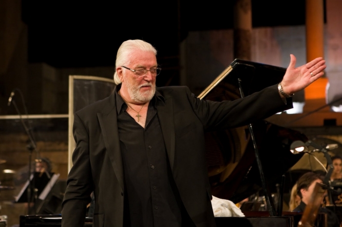 Почина Jon Lord от Deep Purple