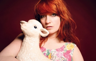 Florence + The Machine с първи No.1 сингъл на Острова