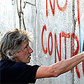 The Wall 2: Roger Waters срещу стената на Западния бряг The Wall 2: Roger Waters срещу стената на Западния бряг