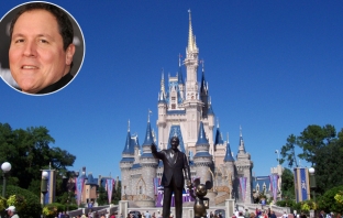 Джон Фавро ще работи с Pixar по Magic Kingdom Джон Фавро ще работи с Pixar по Magic Kingdom