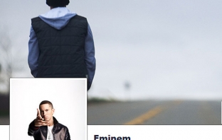 Eminem стана първият артист с 60 млн. фена във Facebook