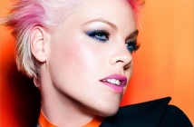 P!nk е новото лице на Covergirl