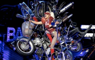 Lady Gaga в София - представление извън музикалните рамки