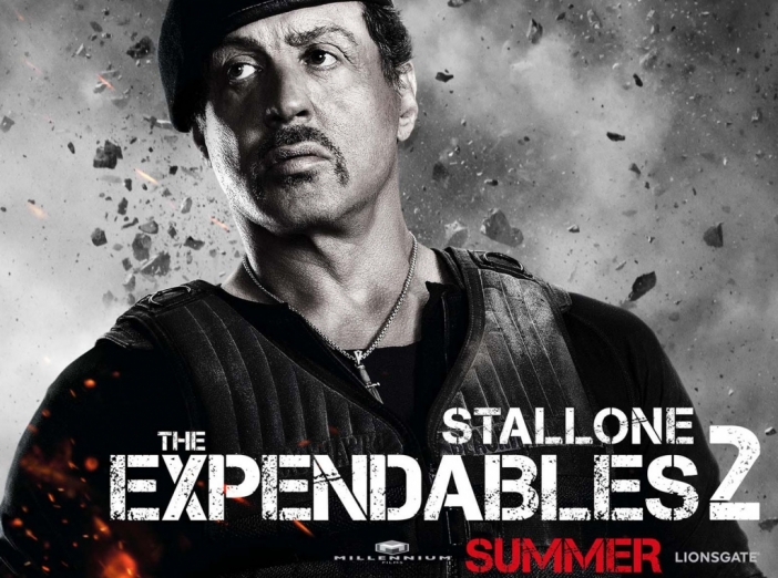 Expendables 2 пребори The Bourne Legacy в американския боксофис, но неубедително