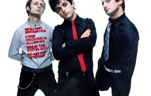 Green Day издават бокс сет с албумите си от 1990 до 2009 г.