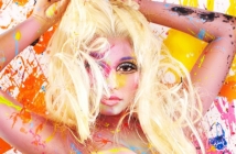 Виж кой печели албума Pink Friday: Roman Reloaded на Nicki Minaj с Avtora.com!