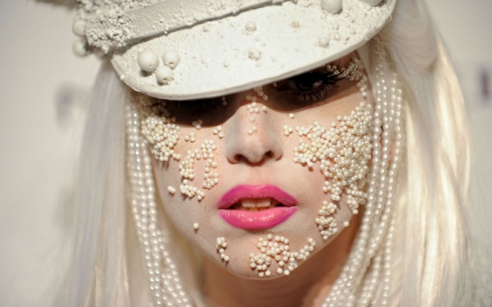Lady Gaga ще получи наградата LennonOno Grant For Peace 2012