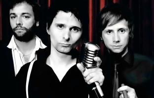 Muse: Нашето UK турне ще включва извънземни, пирамиди и кунгфу